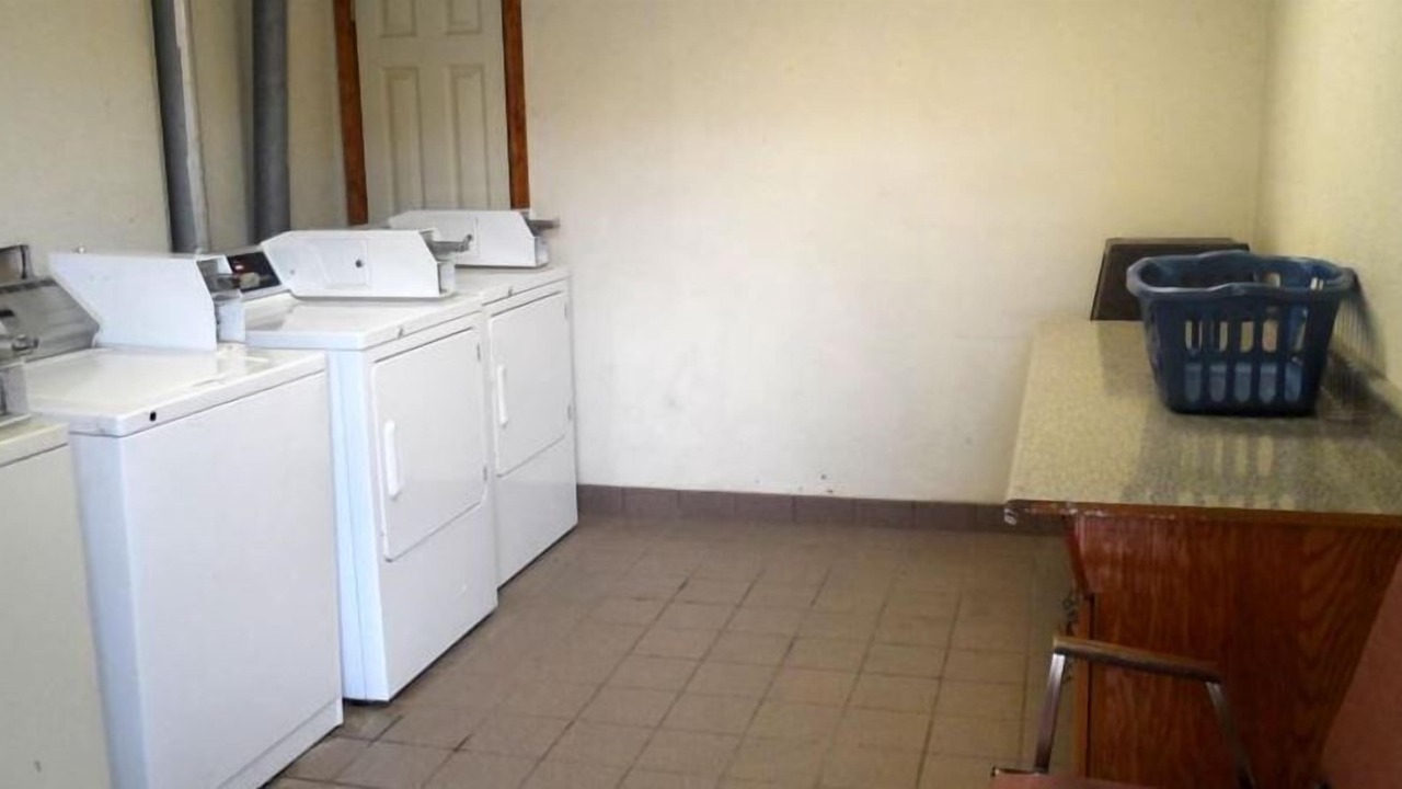 Photo of Bedroom in Nassau Bay