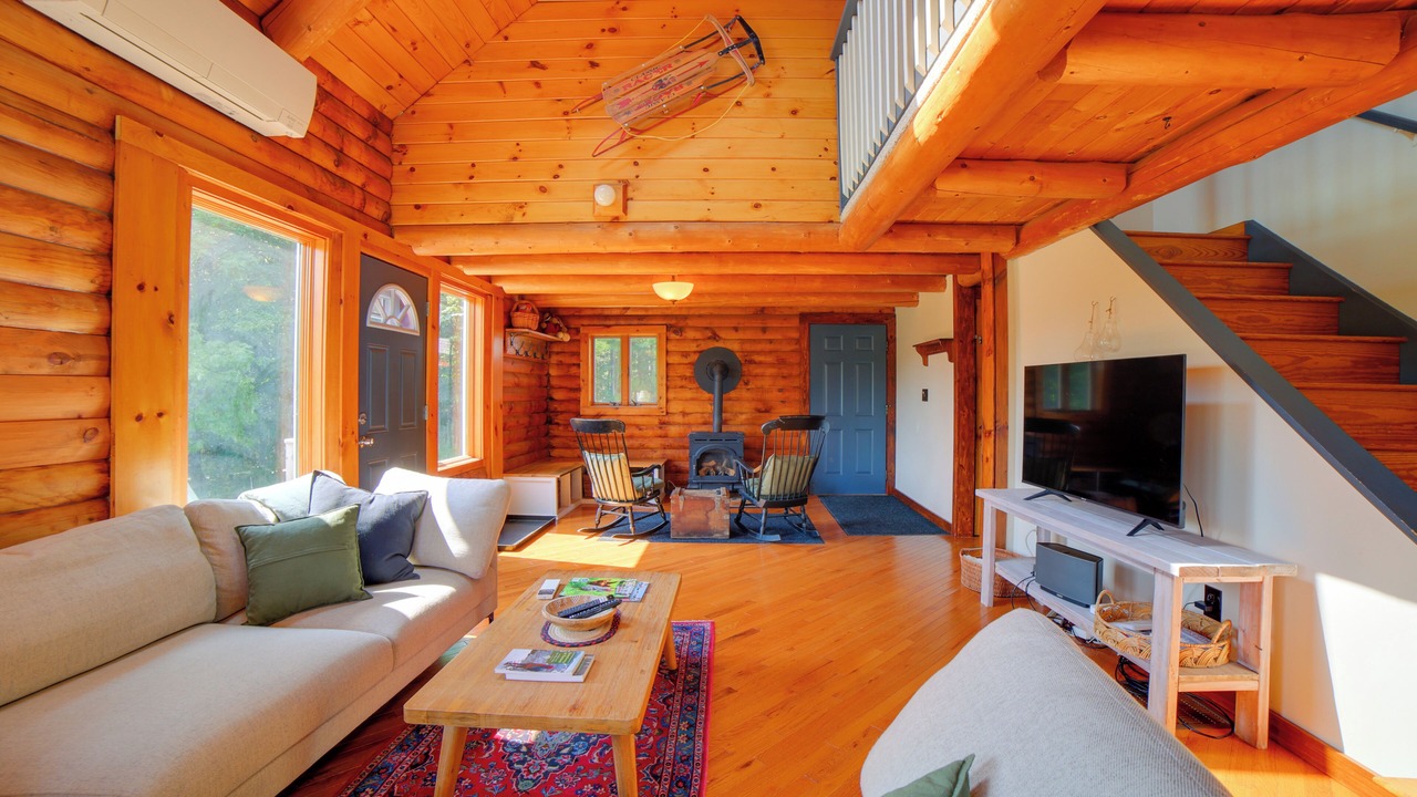 Photo of Livingroom in Ludlow