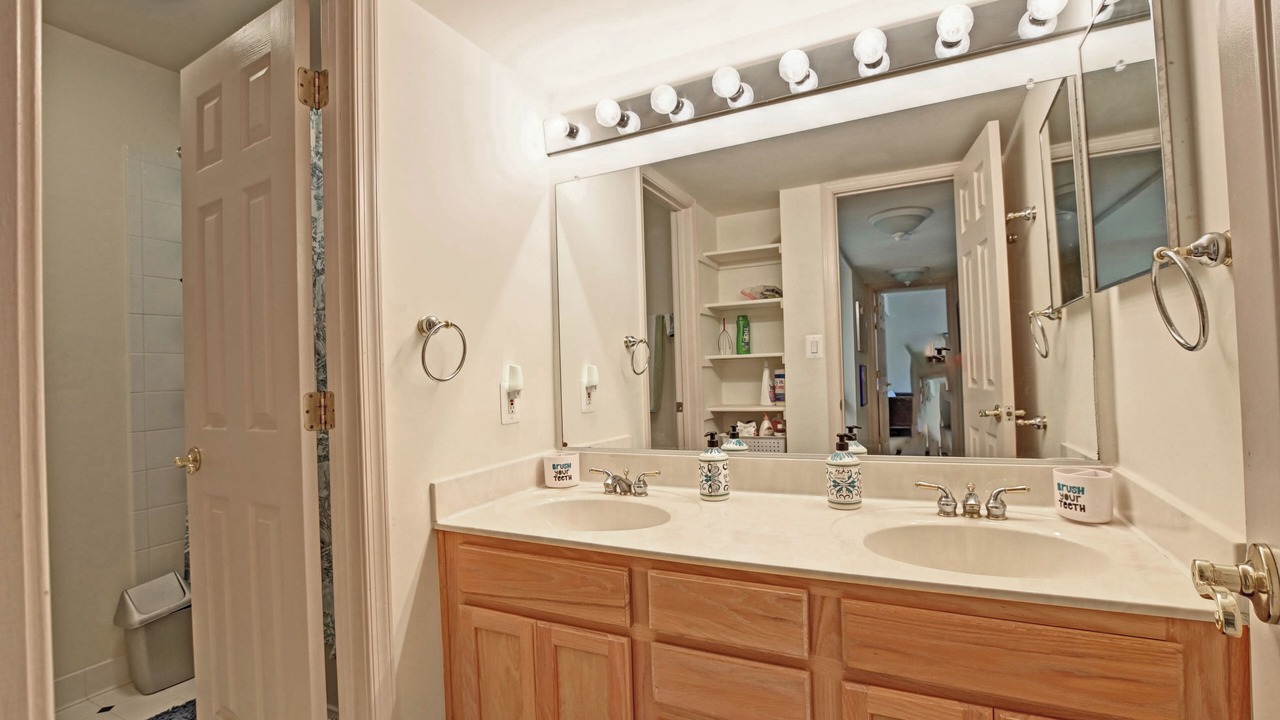 Photo of Bathroom in Bethany Beach