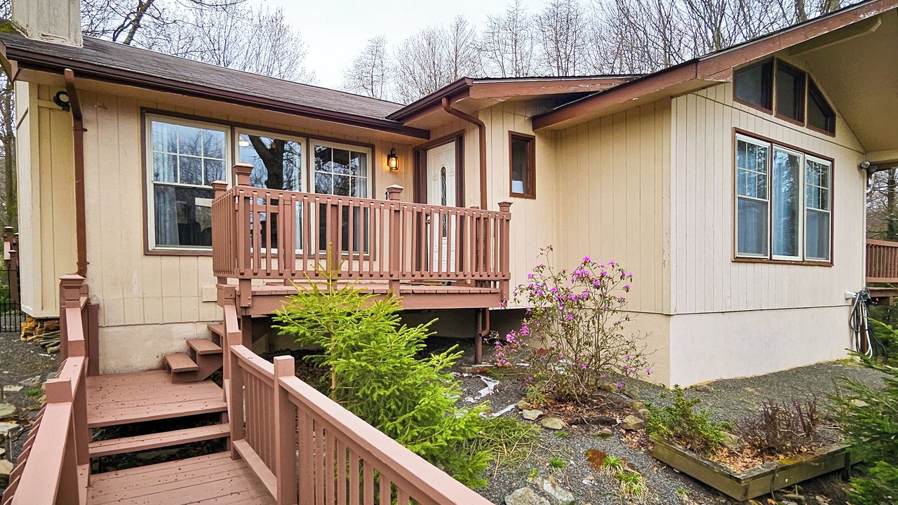 Photo of Outdoor in Long Pond