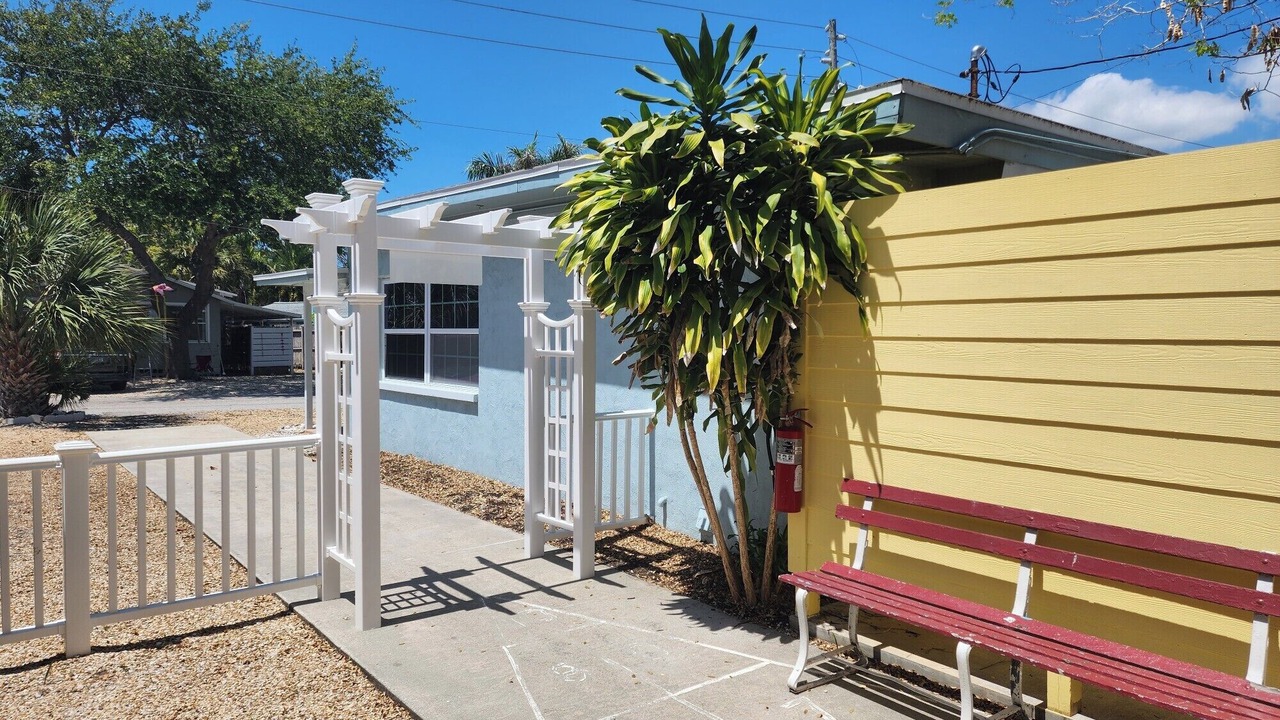 Photo of Outdoor in Capri Isle