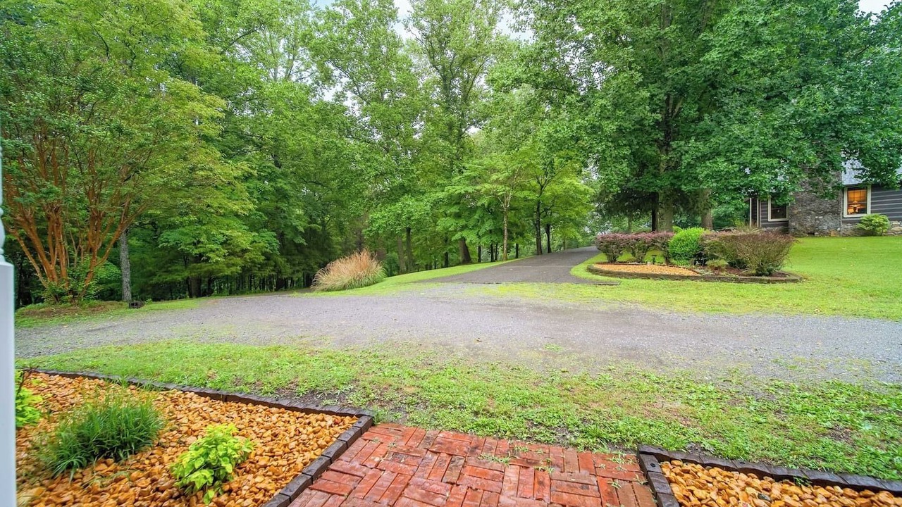 Photo of Outdoor in Hendersonville