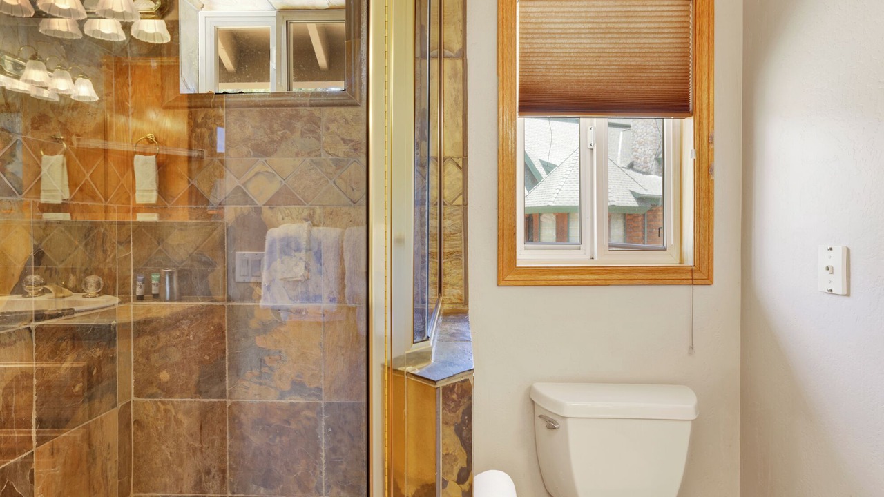 Photo of Bathroom in Big Bear Lake