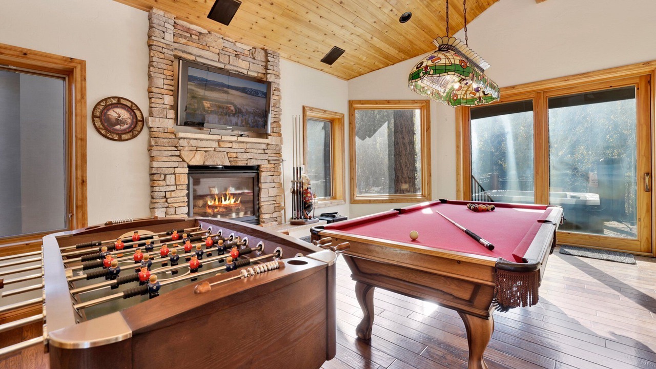Photo of Bedroom in Big Bear Lake