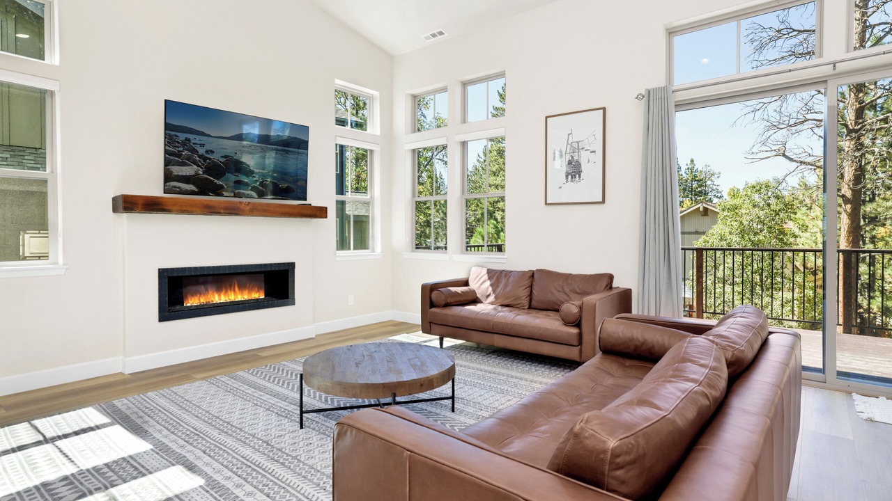 Photo of Livingroom in The Village