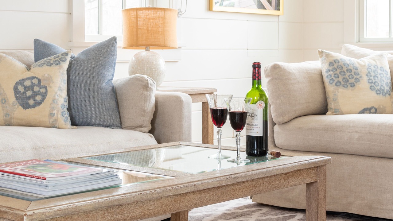 Photo of Livingroom in Tom Nevers