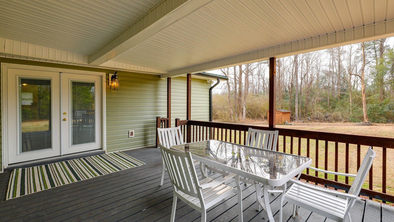 Photo of Outdoor in Council