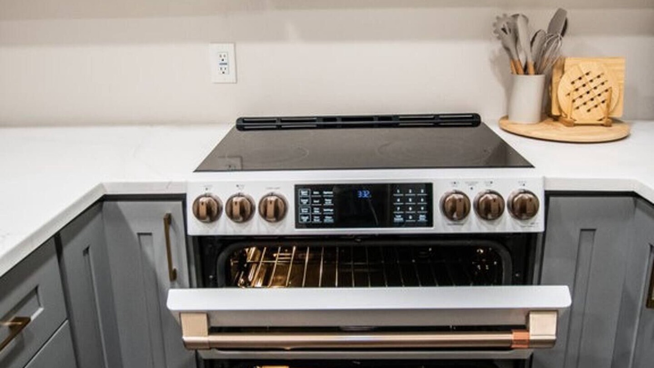 Photo of Kitchen in Oakford Park