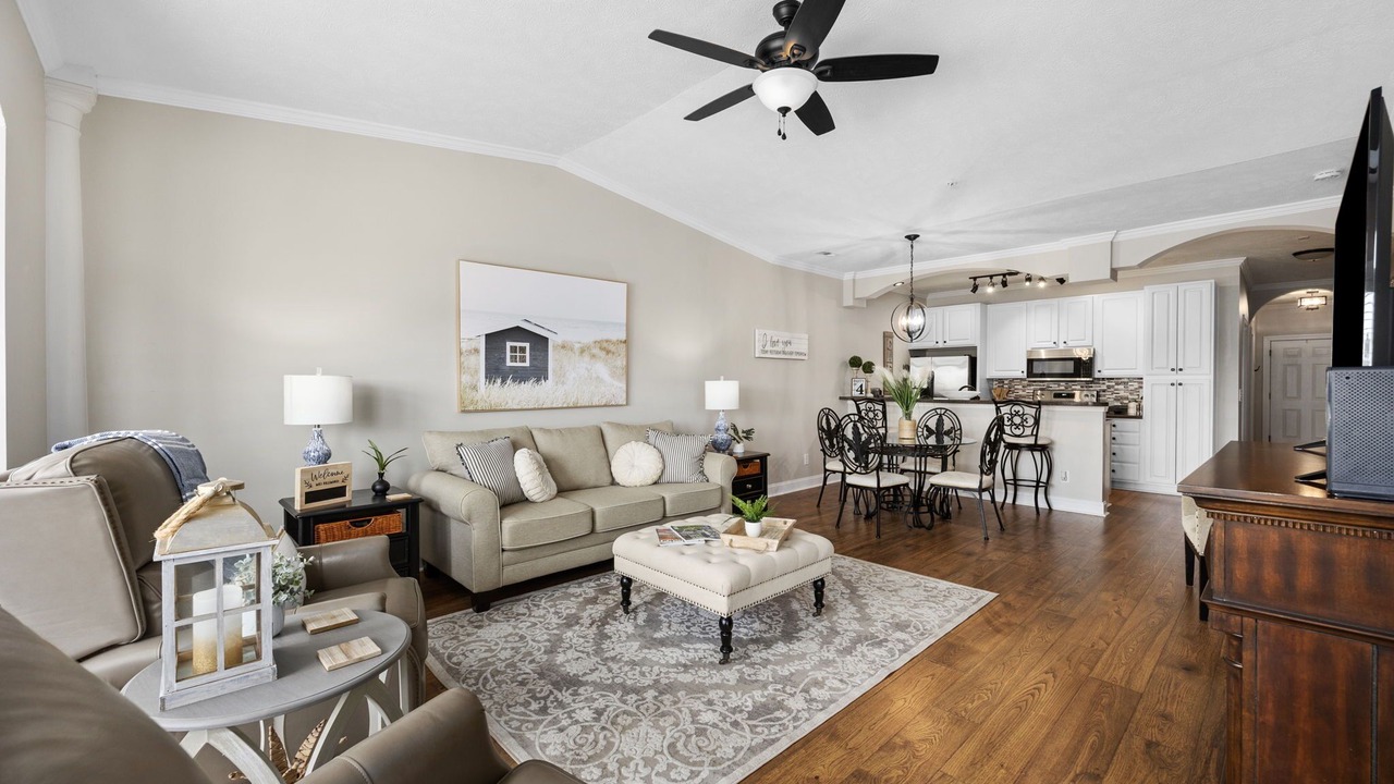 Photo of Livingroom in Little River