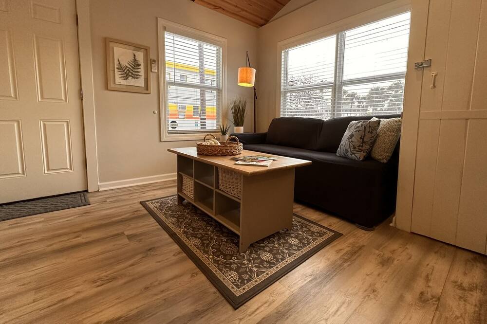 Photo of Livingroom in Sunset Beach