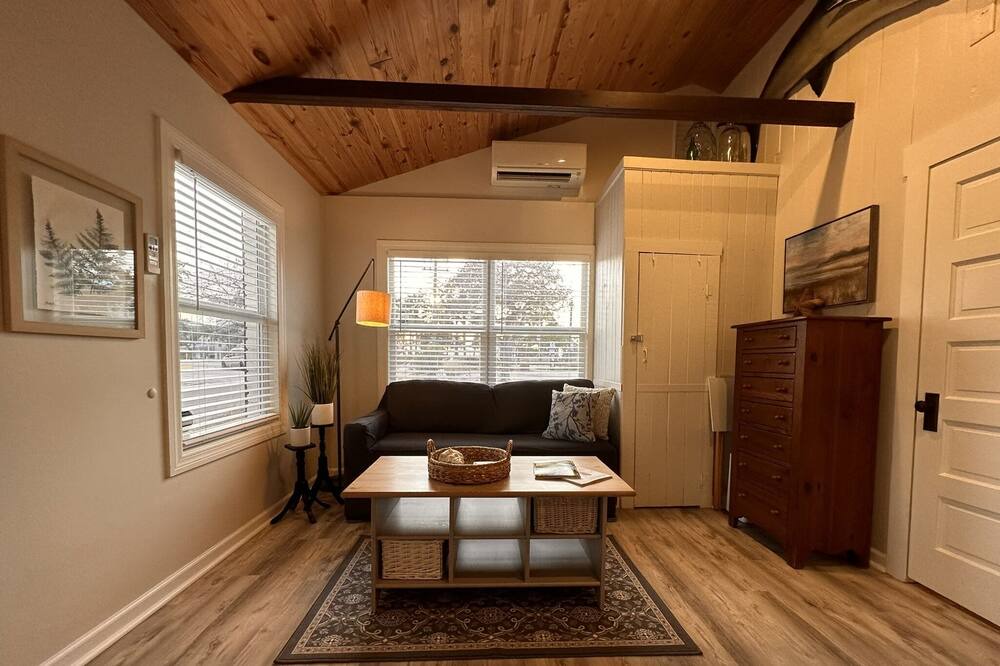 Photo of Livingroom in Sunset Beach