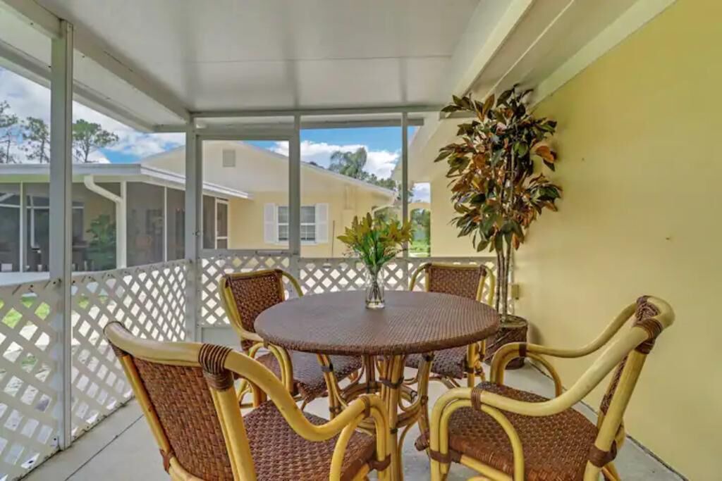 Photo of Outdoor in Highland Pines