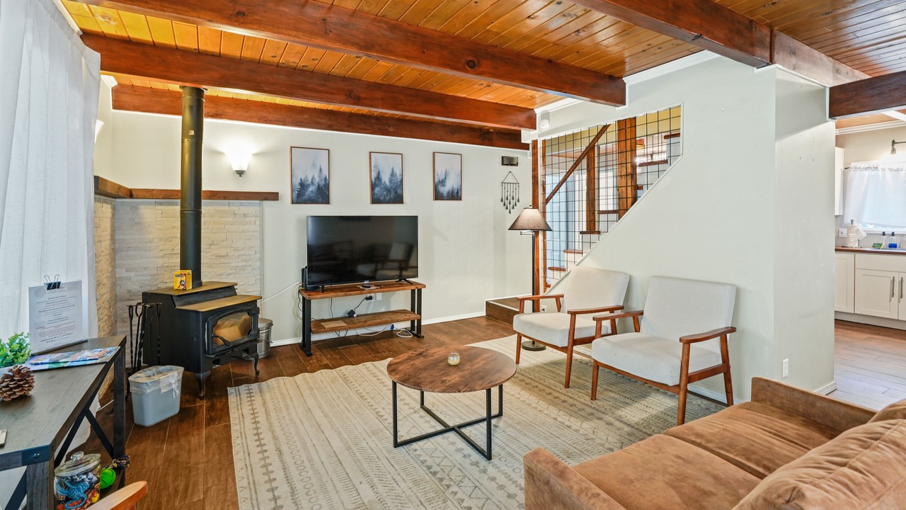 Photo of Livingroom in Moonridge