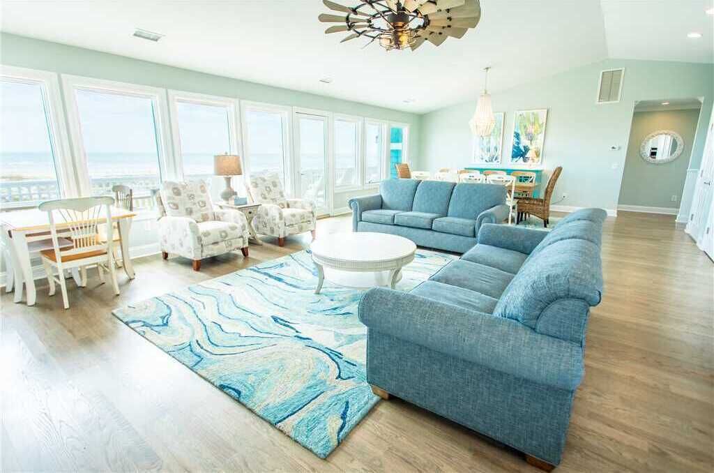 Photo of Livingroom in Holden Beach
