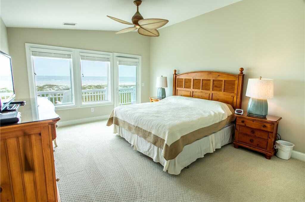 Photo of Bedroom in Holden Beach