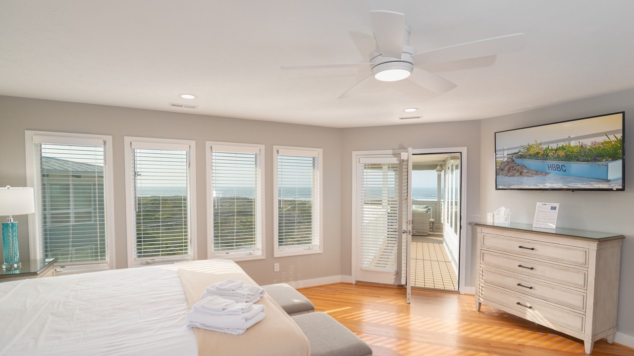 Photo of Bedroom in Holden Beach