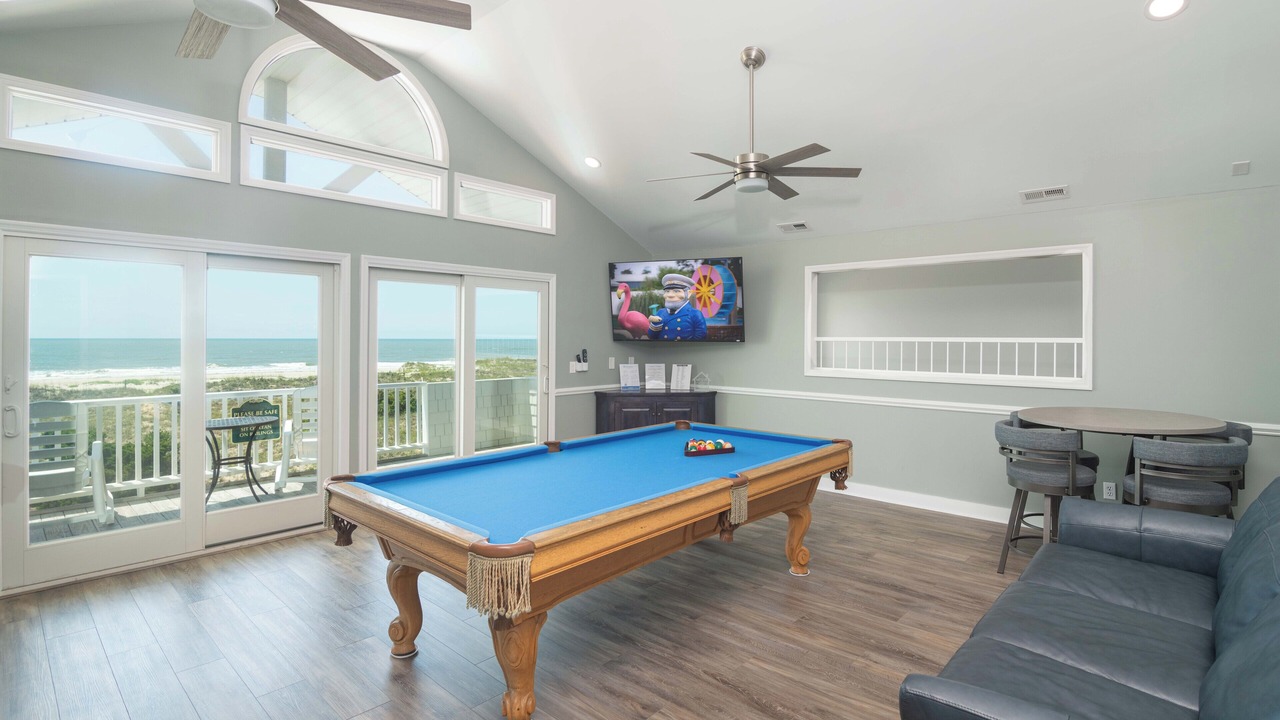 Photo of Livingroom in Holden Beach