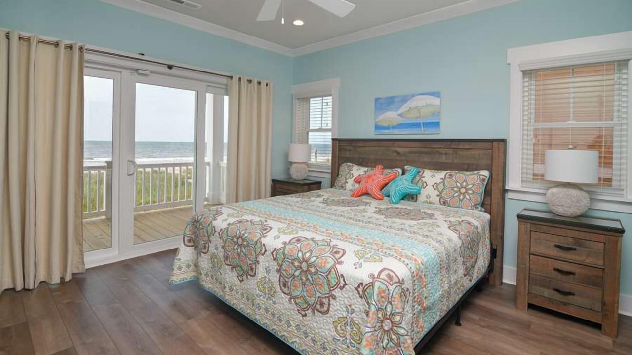 Photo of Bedroom in Holden Beach