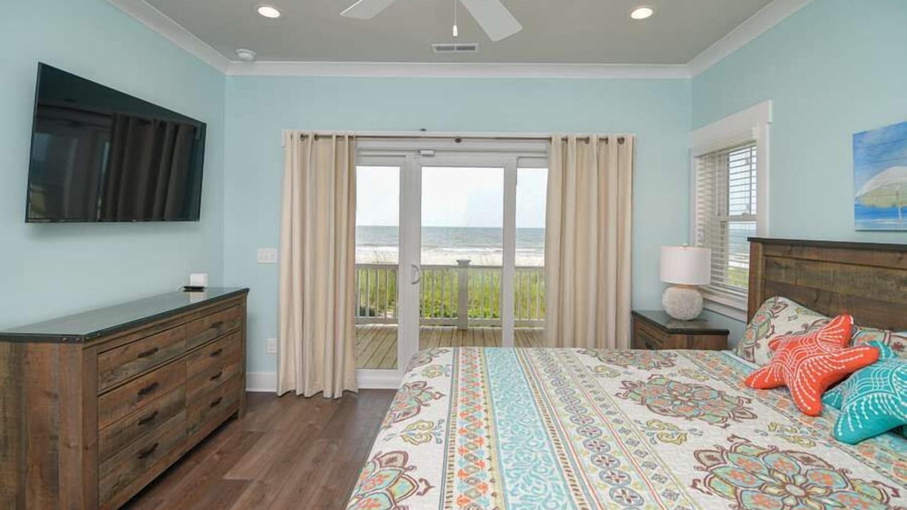Photo of Bedroom in Holden Beach