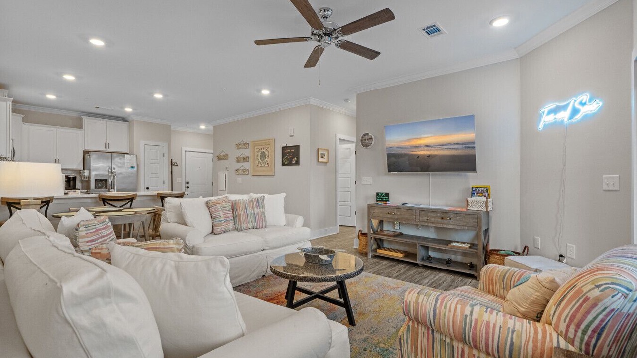 Photo of Livingroom in Calabash
