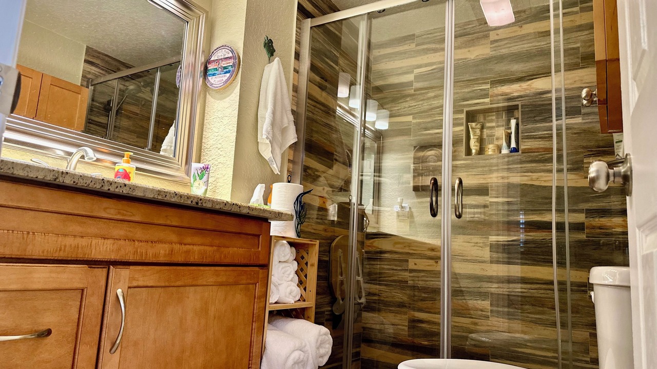 Photo of Bathroom in Capri Isle