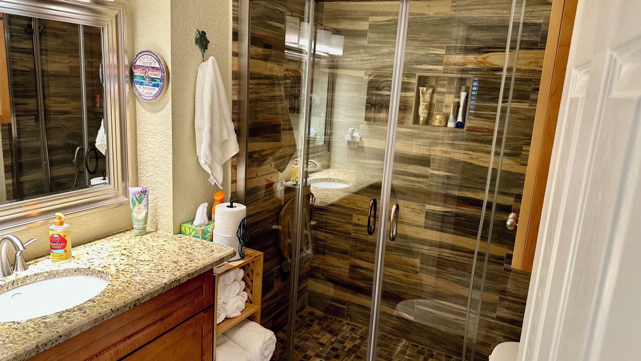 Photo of Bathroom in Capri Isle