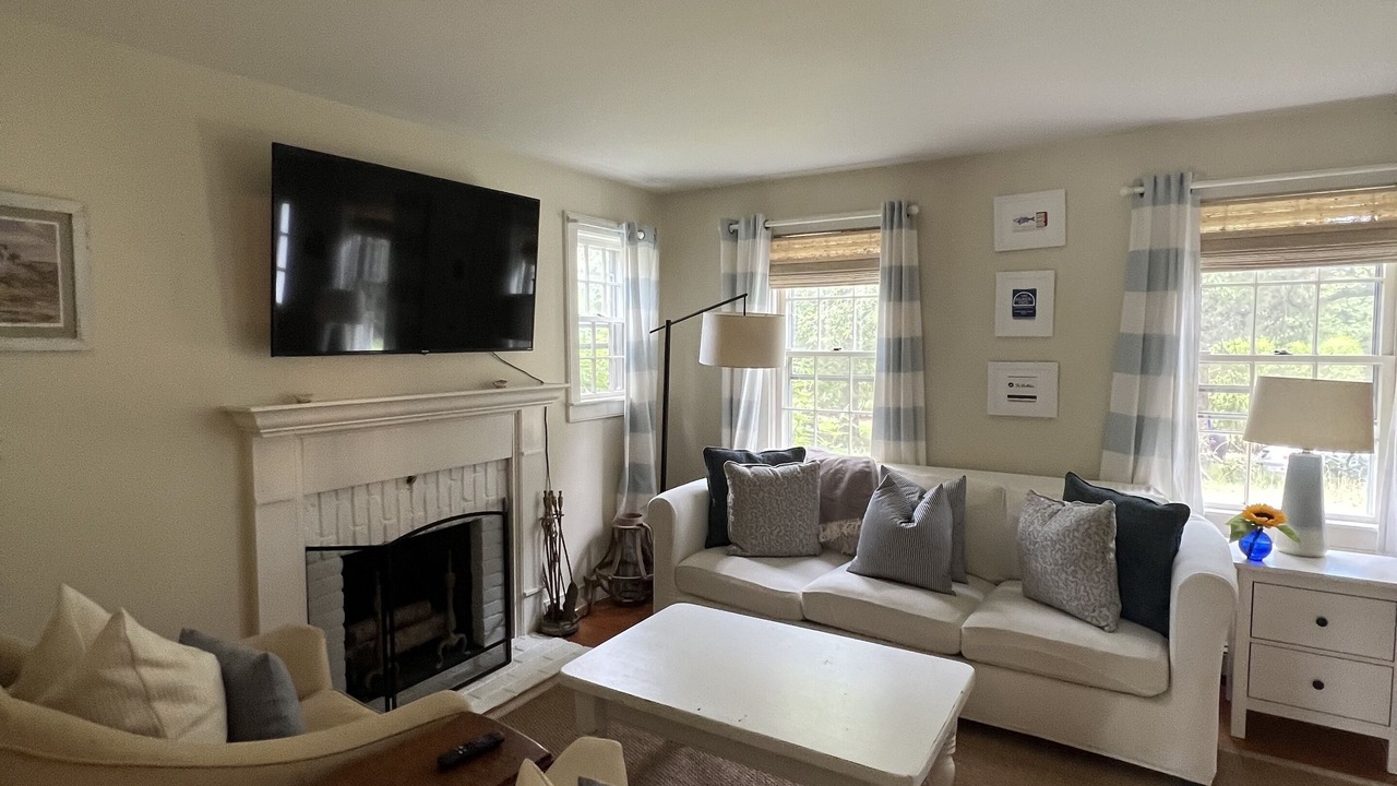 Photo of Livingroom in Nantucket