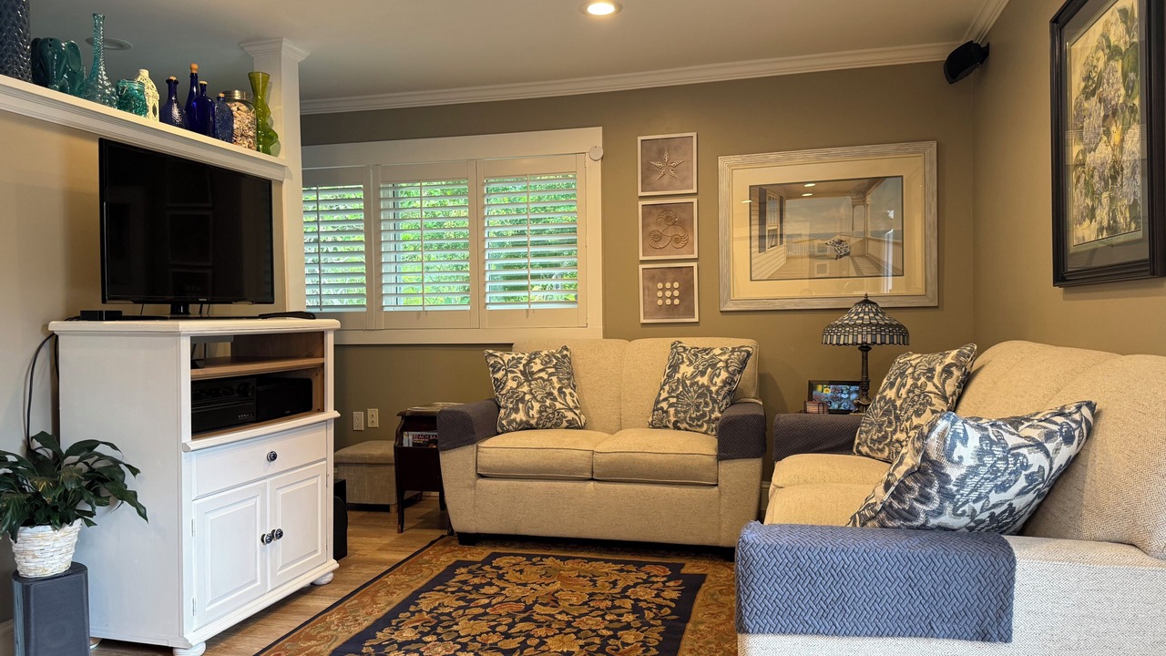 Photo of Livingroom in Southgate