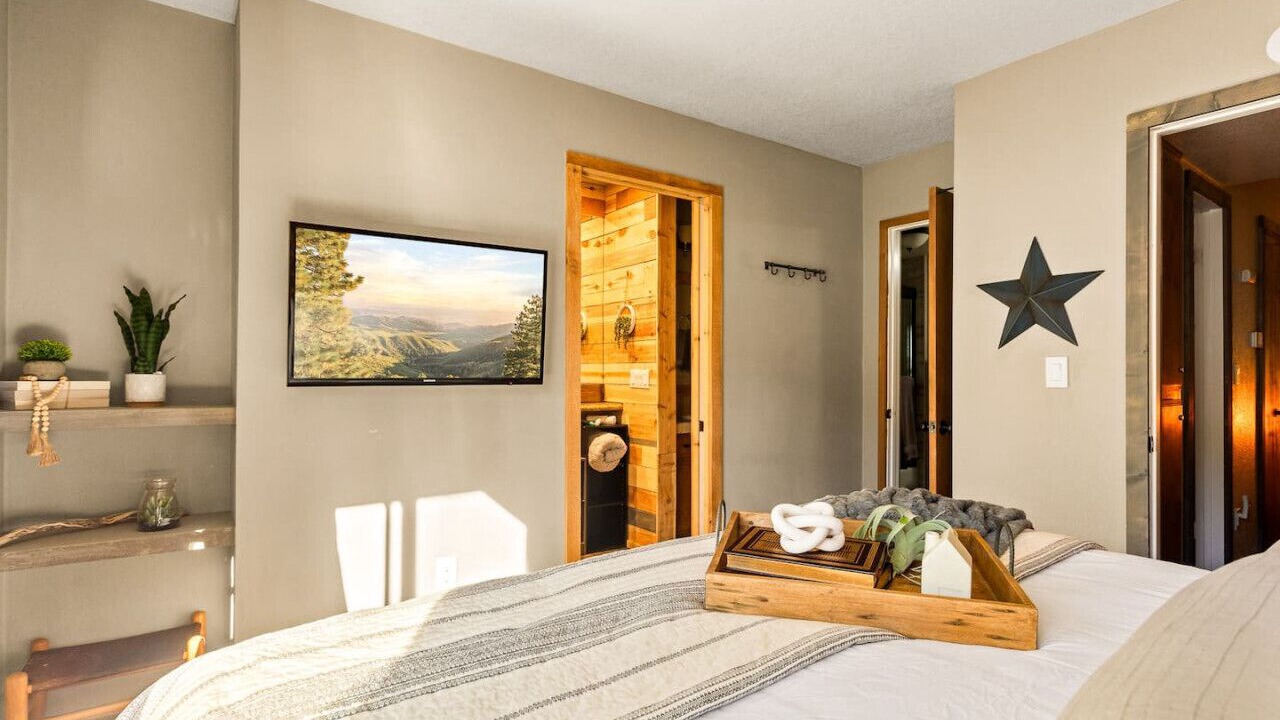 Photo of Bathroom in Big Bear Lake