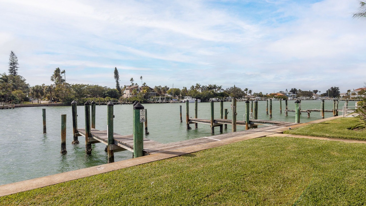 Photo of Others in Capri Isle