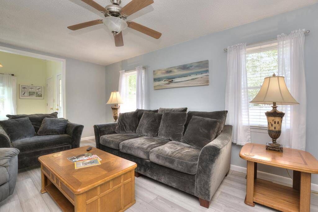 Photo of Livingroom in Tranquil Harbour