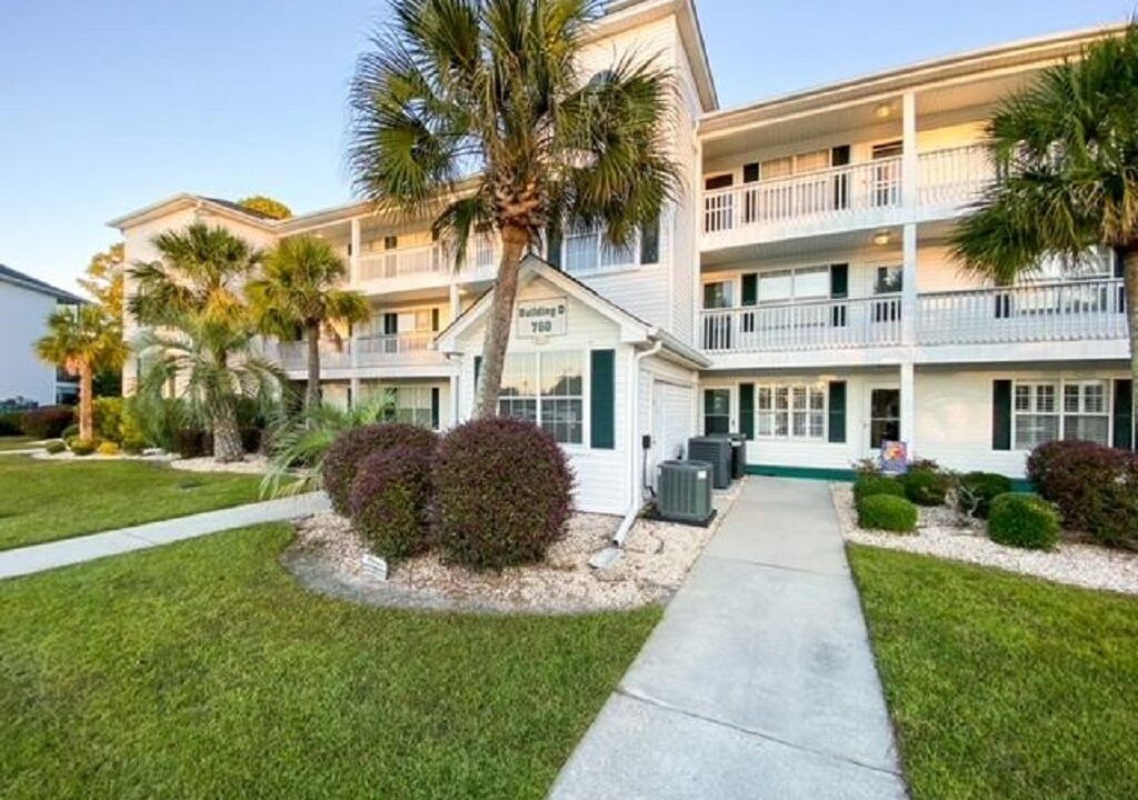Photo of Outdoor in Colonial Charters
