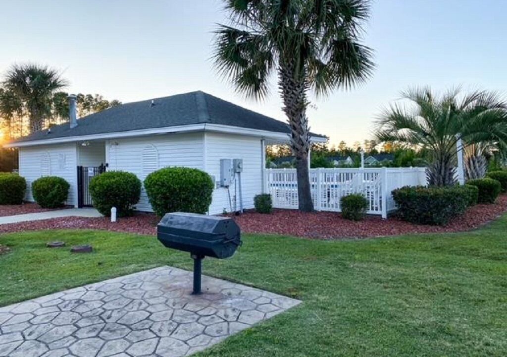 Photo of Outdoor in Colonial Charters