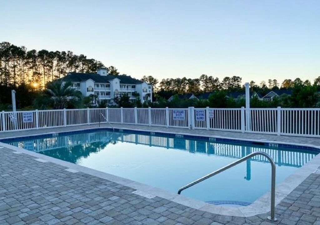 Photo of Outdoor in Colonial Charters