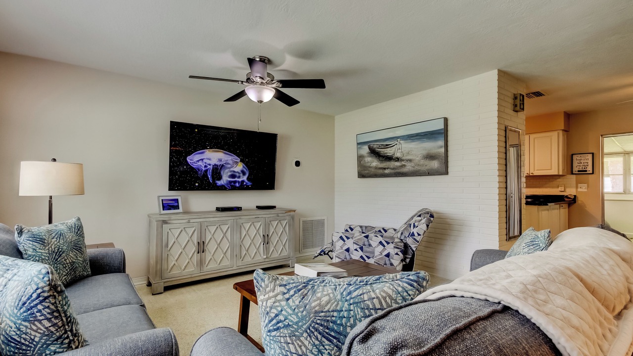 Photo of Livingroom in Boca Ciega Ridge