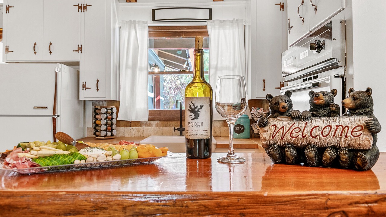 Photo of Kitchen in Big Bear Lake