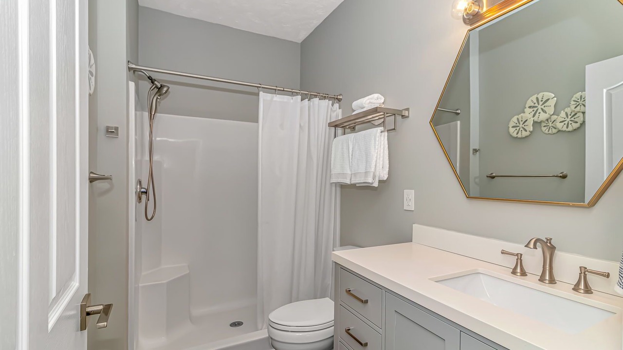 Photo of Bathroom in Carolina Yacht Landing