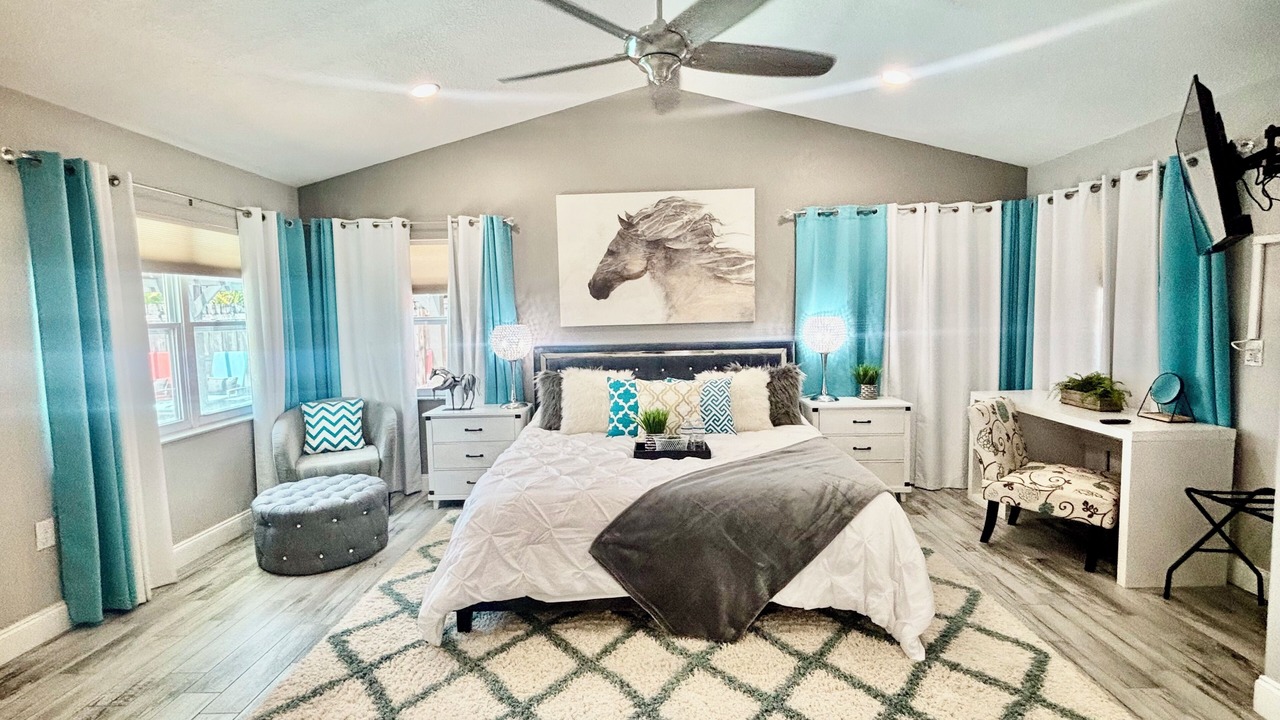 Photo of Bedroom in Seminole