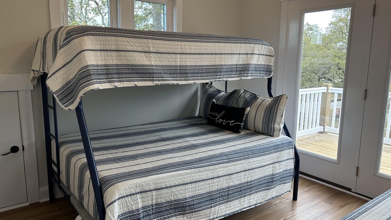 Photo of Bedroom in Tranquil Harbour