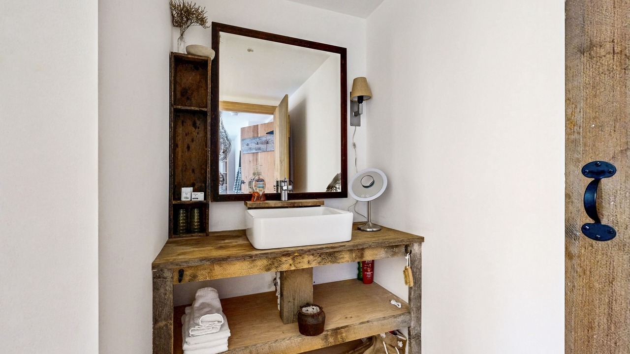 Photo of Bathroom in Tenants Harbor