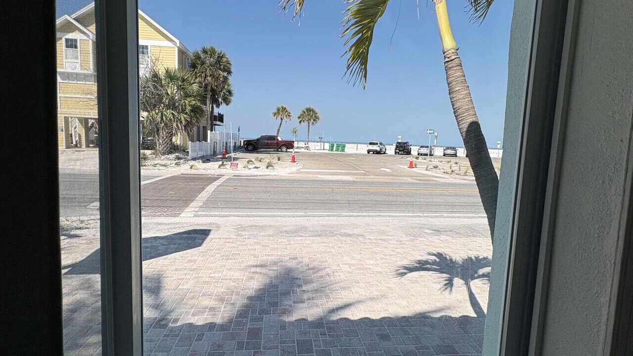 Photo of Bedroom in Sunset Beach