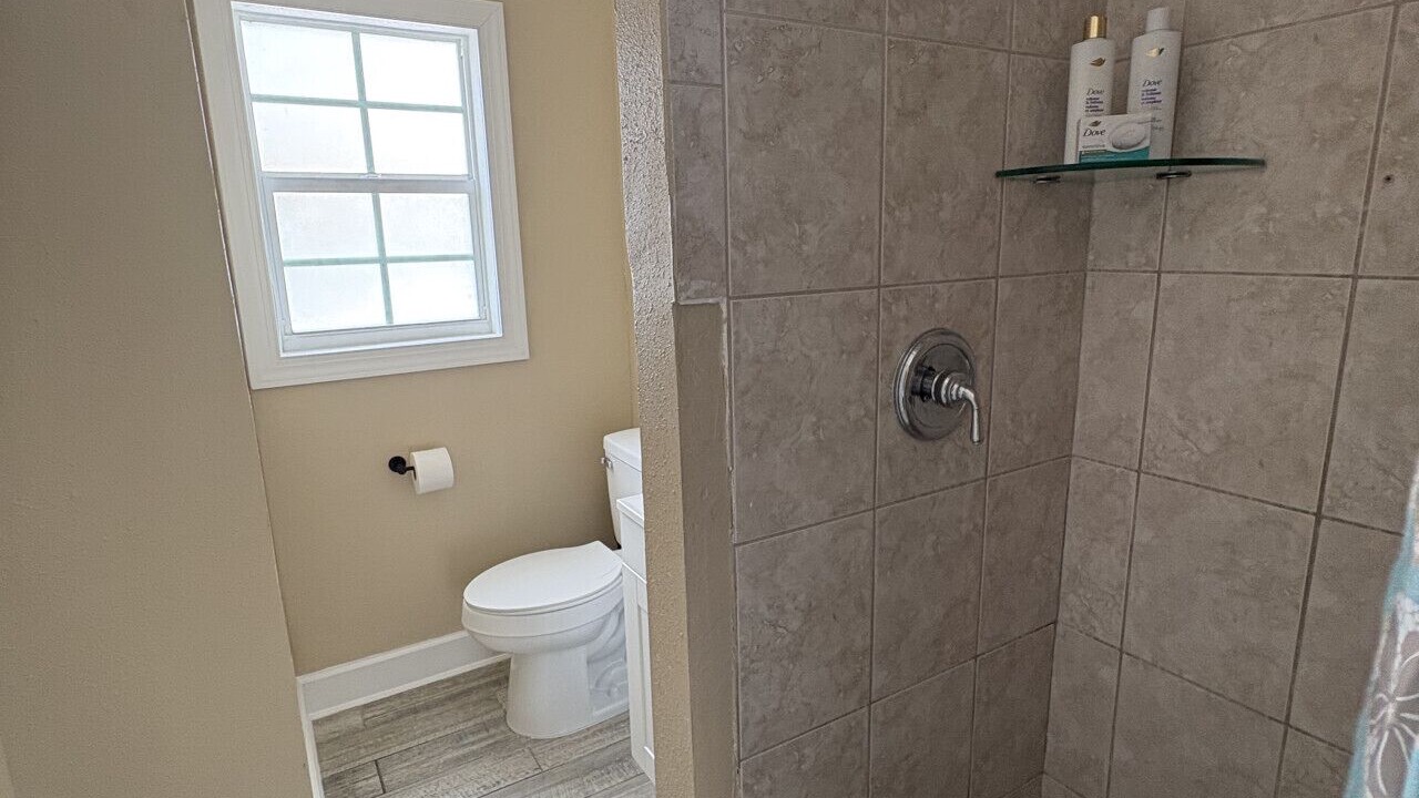 Photo of Bathroom in Sunset Beach
