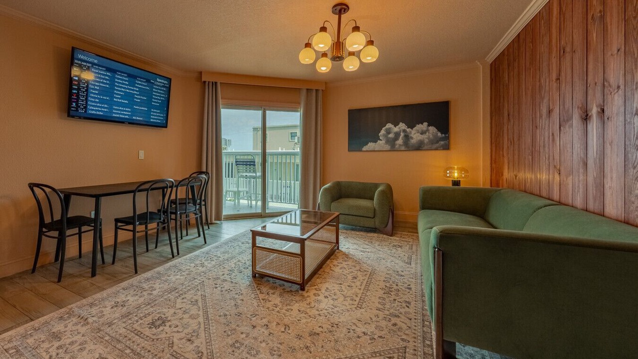 Photo of Livingroom in Belleair Beach