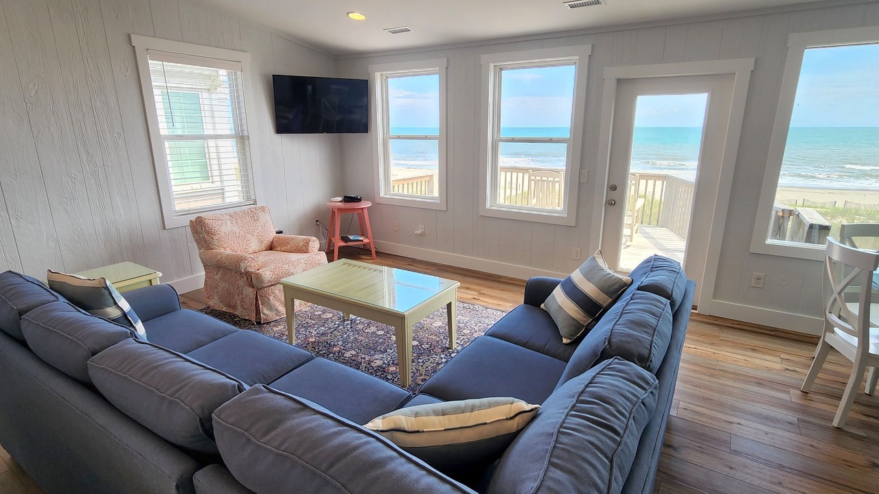 Photo of Livingroom in Holden Beach