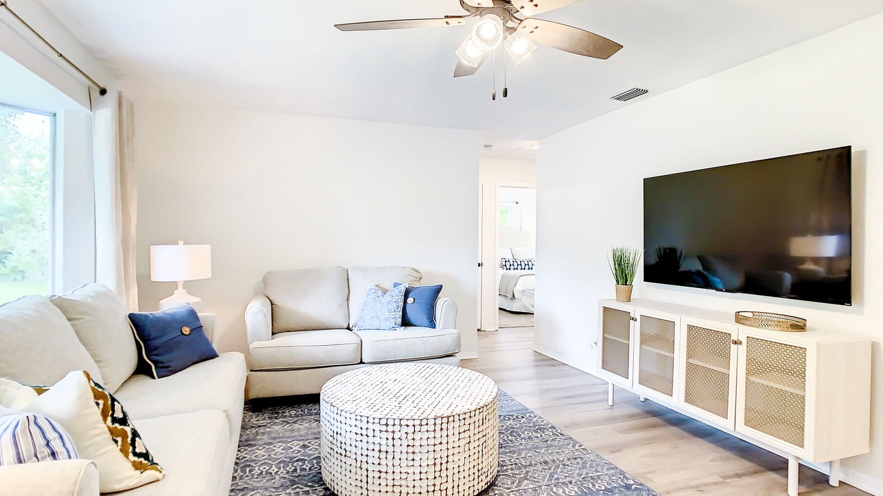 Photo of Livingroom in Walsingham