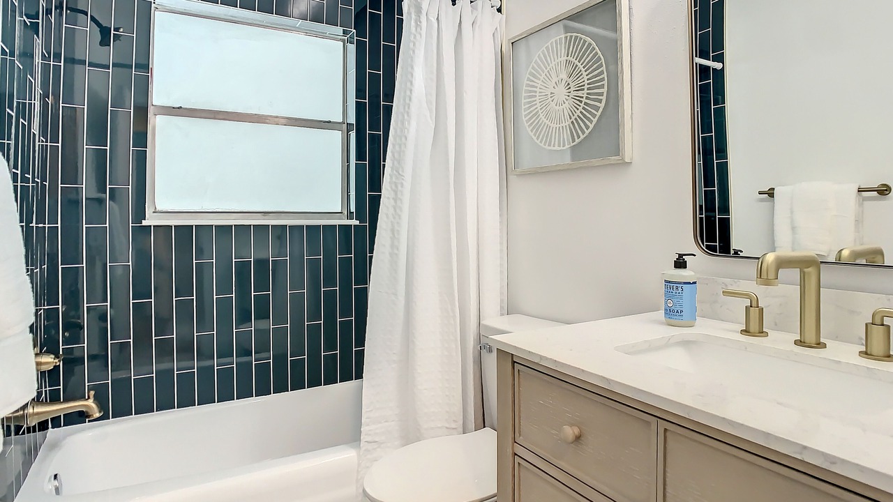 Photo of Bathroom in Walsingham