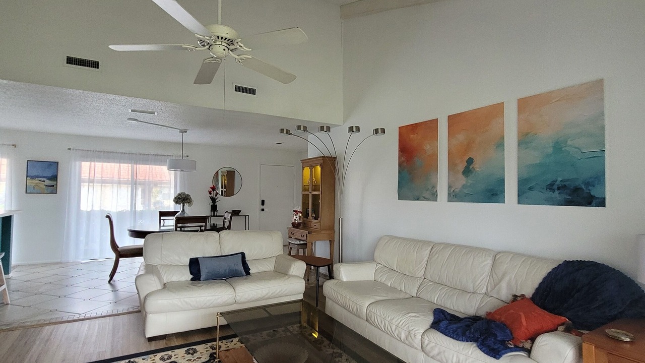 Photo of Livingroom in Sarasota