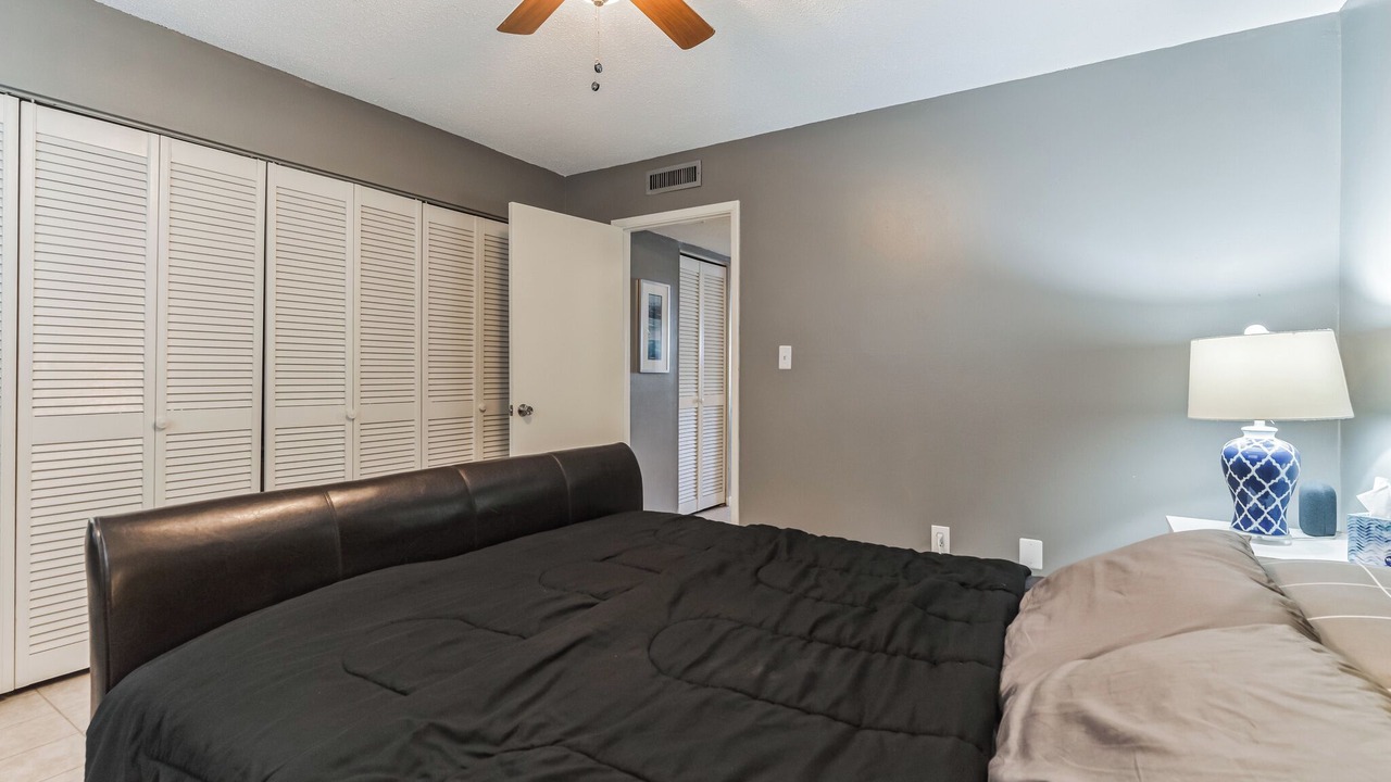 Photo of Bedroom in Sunset Beach