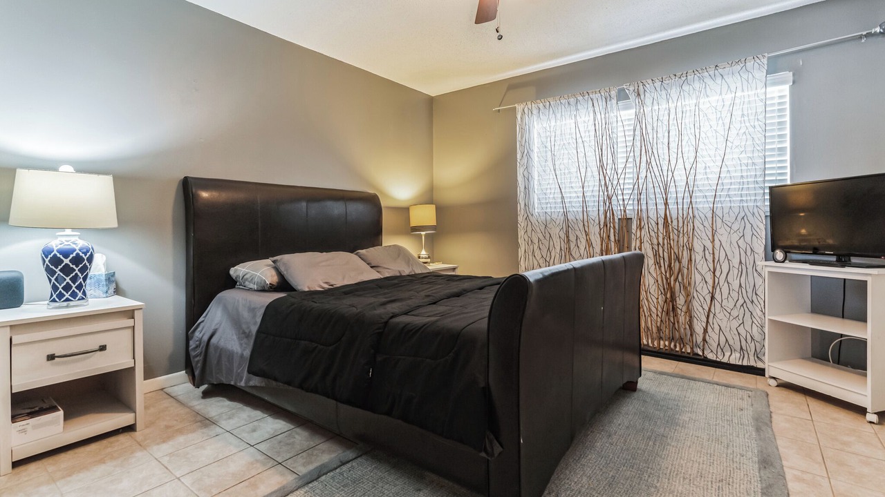 Photo of Bedroom in Sunset Beach