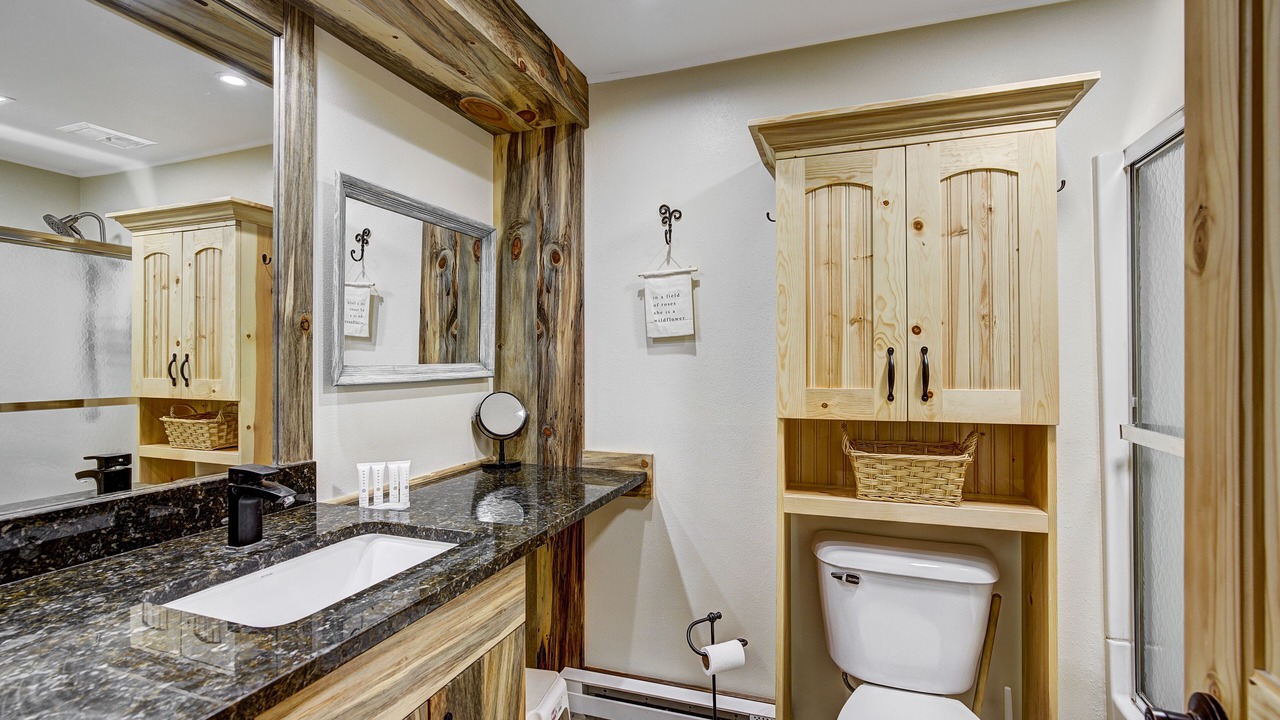 Photo of Bathroom in Warrior's Mark